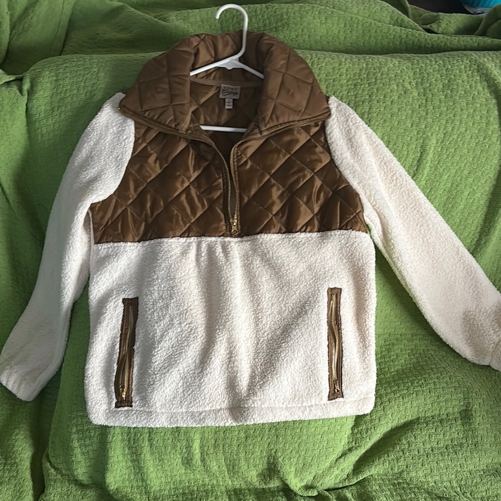 Cozy White and Brown quarter zip Pullover